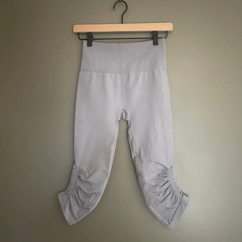 Lululemon Flow & Go Crop‎ Battleship Grey Sz 6 High Waisted Leggings Gym Workout